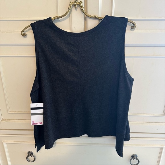 Fit Collective Black Swing Tank - Picture 5 of 10